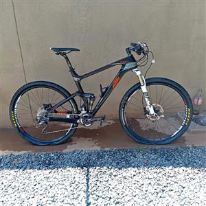 KTM Scarp Prestige Carbon 29er mountain bike for sale