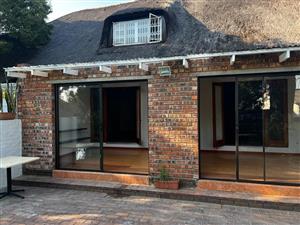 Room to share in spacious 3 bedroom house in Morningside, Sandton