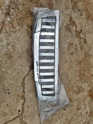 Nissan Navara Hummer Style Front Grill