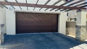 Townhouse For Sale in Blue Valley Golf Estate