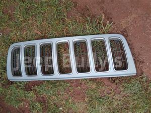 4.7 Used Jeep Grand Cherokee WJ (Grill) - Jeep Spares