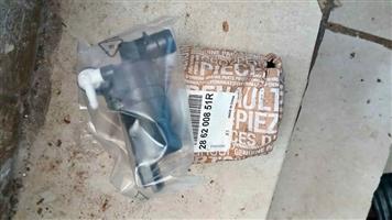 Renault/Nissan Windscreen Washer Motor