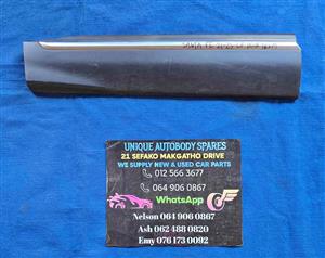 Hyundai Santa Fe Left Front Door Trim