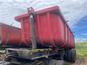 2007 Henred copelyn Trailer