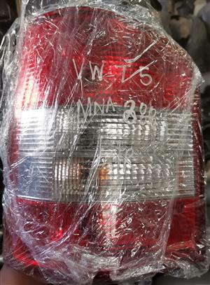 VW T5 L/R HEADLIGHT FOR SALE