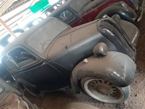 1946 Standard 8