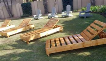 Sun loungers and deck chairs at good prices