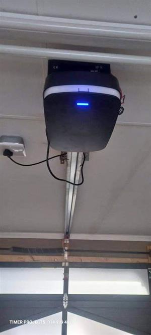 Garage door motor