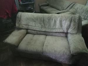 Couch set