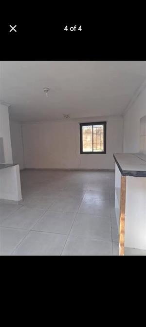 Regents Park open plan cottage to rent