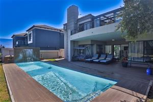 Country Living at Its Finest: Your Dream Home Awaits!