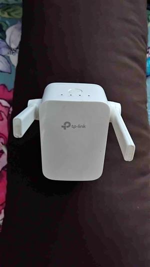 TP-Link Wi-Fi Range Extender