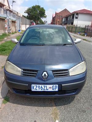 Megane 2 1.6 forsale urgently 