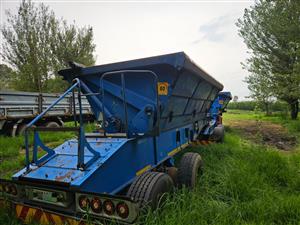 2013 SATB Side Tipper25 Cubes