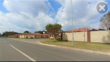 House For Sale in Akasia