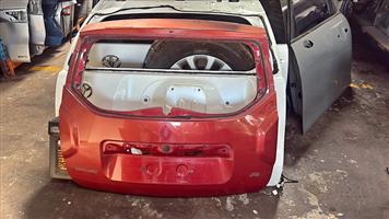 Renault duster bootlid / tailgate / rear door