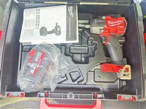 Milwaukee impact wrench, battery and case. Still in excellent condition. 