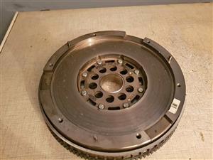 VOLVO V40 DUEL MASS FLYWHEEL FORSALE