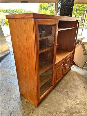 TV Cabinet