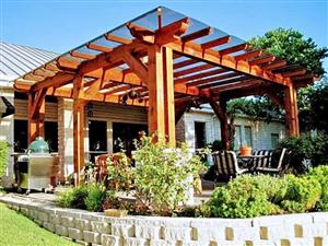 Clear roofing pergola