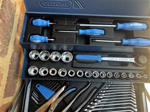 Gedore YES GEDORE TOOLS AND TOOLBOX. Barn find. Locked away - perfect 68pieces