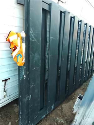 Heavy duty gate
