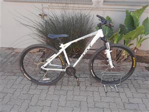 Mountain Bikes listings listed by Private Sellers in Centurion Junk Mail Marketplace