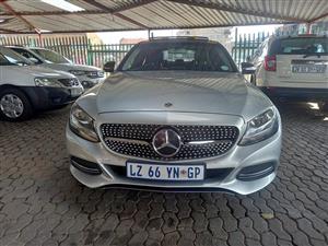 Mercedes-Benz C180  Automatic petrol  2017 Silver Sunroof  Service History  Sunroof  Reverse Camera