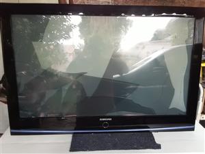 Samsung Plasma TV PS42A410C1. Screen is broken. Selling as is or for spares.