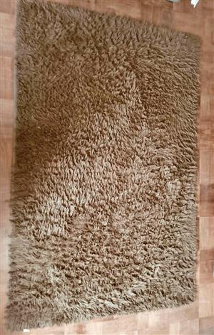 CARPET BROWN