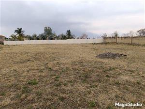 Vacant Land Residential For Sale in Heuwelsig Estate