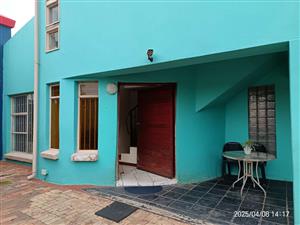 House For Sale in Newlands