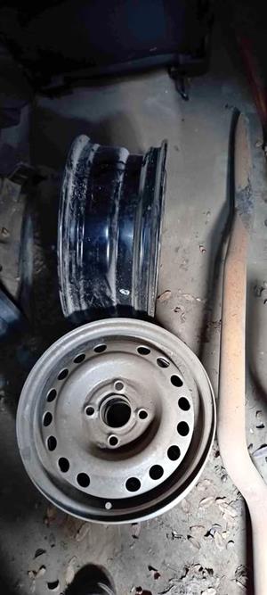 Opel 14 inch steel rim