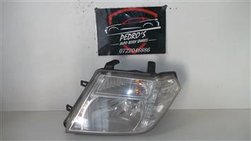 Nissan Navara left headlight