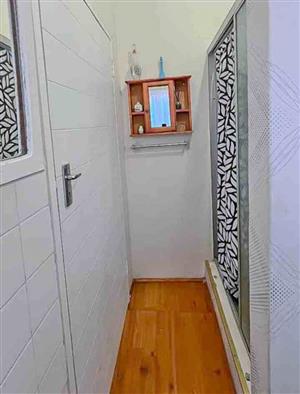 1 bedroom Cottage to let  in Kensington 🏡