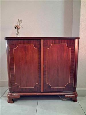 Solid wood cupboard