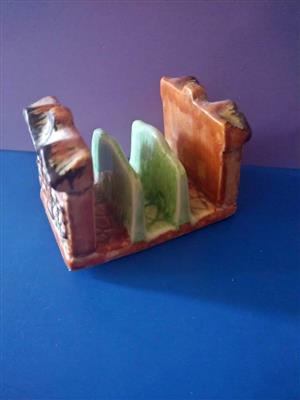 Porcelain toast rack