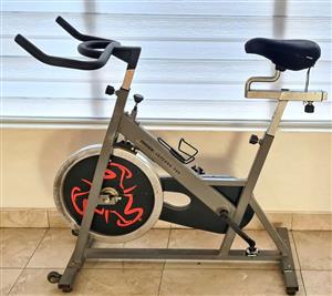 Trojan Inferno 300 Spinning Bike + Shimano Clip-in Pedals & Gel Seat MONTANA PARK