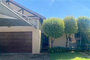 Elegant 3-Bedroom Home in Exclusive Secure Complex – Rustenburg