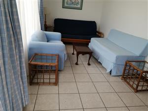 ST MICHAELS-ON-SEA 2 BEDROOM FURNISHED FLAT UVONGO IMMEDIATE OCC EXC ELEC AND WATER R5000 PM