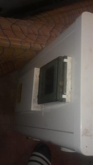 Swimming pool heat pump is a 12.5 kw suitable for a 60000 liters Swimming pool