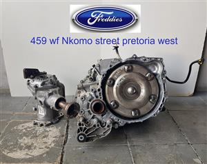 Ford kuga 2,5L AWD Auto Gearbox and Transfer case Availablee