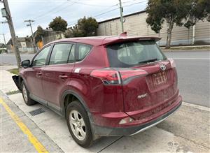 2024 toyota rav  4 stripping for spares 