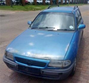 Opel Astra estate 1.6 full injector stripping for parts