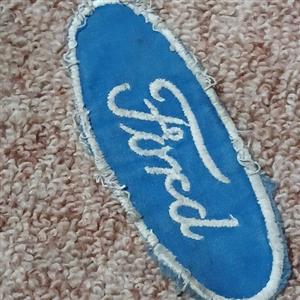 Ford, racing badge