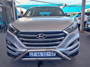 2017 HYUNDAI TUCSON 2.0 89 000KM SILVER COLOR AUTOMATIC PETROL