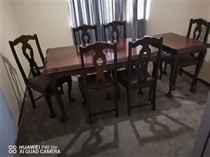 2x Antique tabels and 6x chairs   good condition