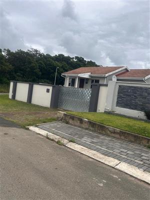 Beautiful Three-Bedroom Home in a Friendly, Convenient Location