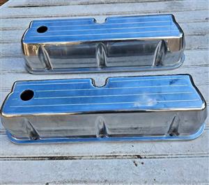 FordV8/302/351 Windsor. Cast Alloy valve cover. 