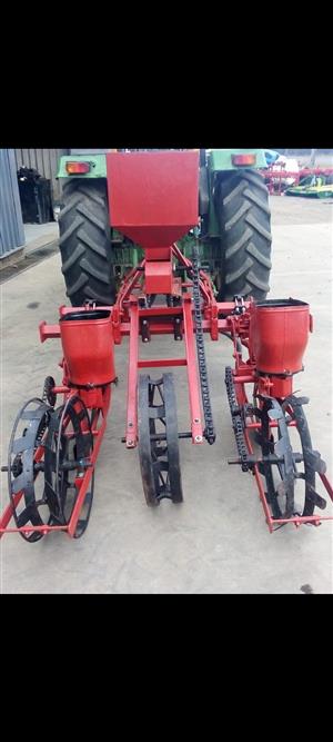 MF 2ROW PLANTER 3 in 1 